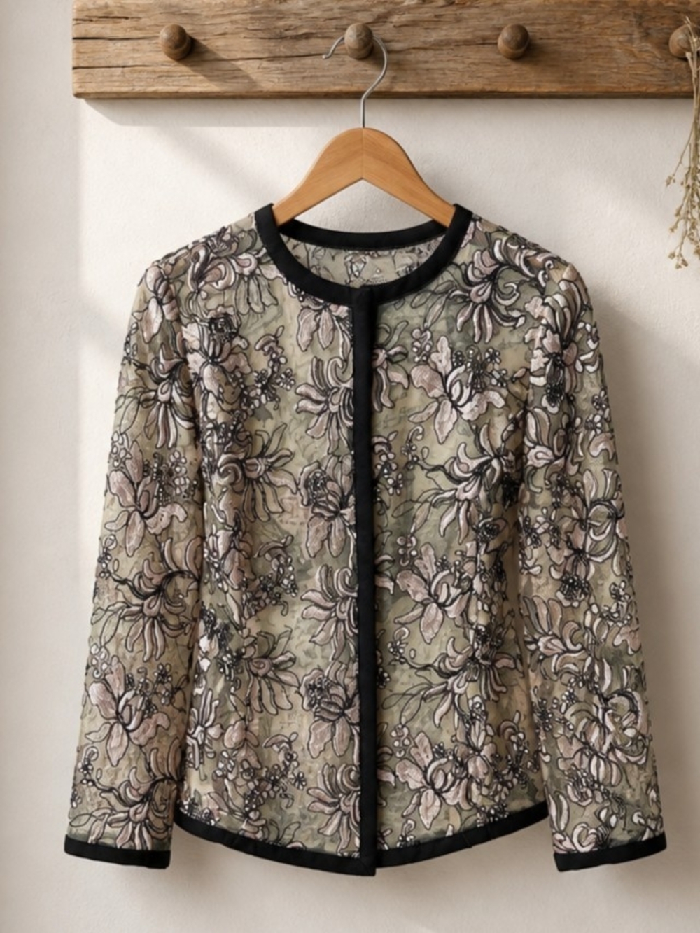Kasper Sheer Embroidered Blazer Tutu Pink Floral Pattern Black Trim Size 2P